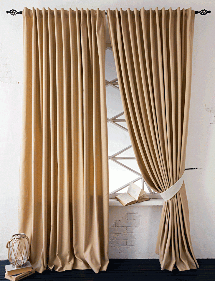 Comment accrocher des fenêtres avec du tulle sans corniches