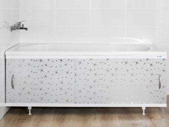 Choisir et installer un écran sous la baignoire de vos propres mains - comment tout faire de manière fonctionnelle et esthétique?