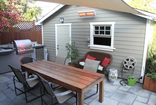 Comment choisir un chauffage au gaz pour une résidence d'été: choisir un appareil pour le chauffage des rues