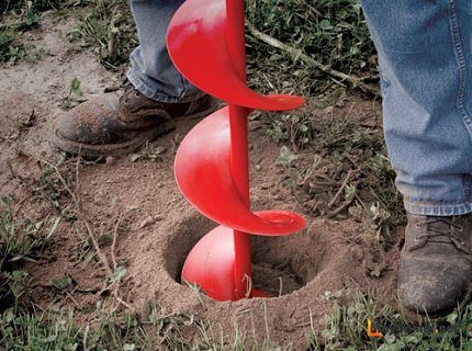 Comment fabriquer soi-même une foreuse de puits: les conceptions les plus simples