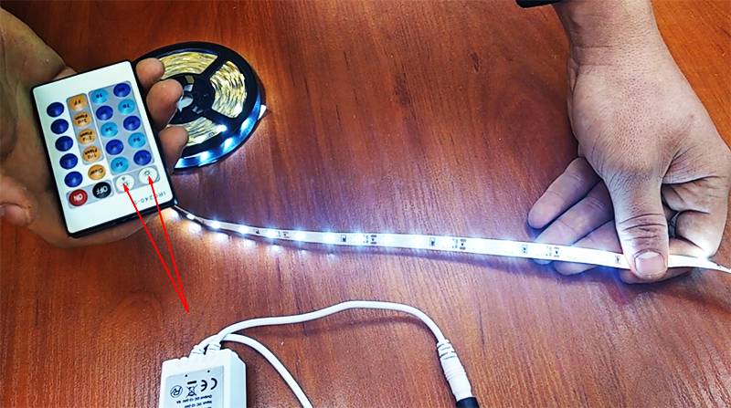 Comment connecter les bandes LED entre elles