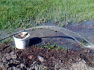 Comment pomper correctement un puits: méthodes de pompage après forage et pendant l'exploitation