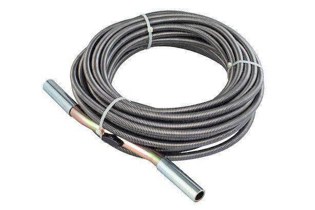 Éliminer les blocages avec une corde de plomberie