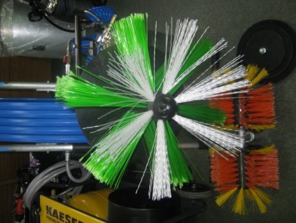 Comment nettoyer la ventilation de l'appartement de vos propres mains: outils et flux de travail appropriés