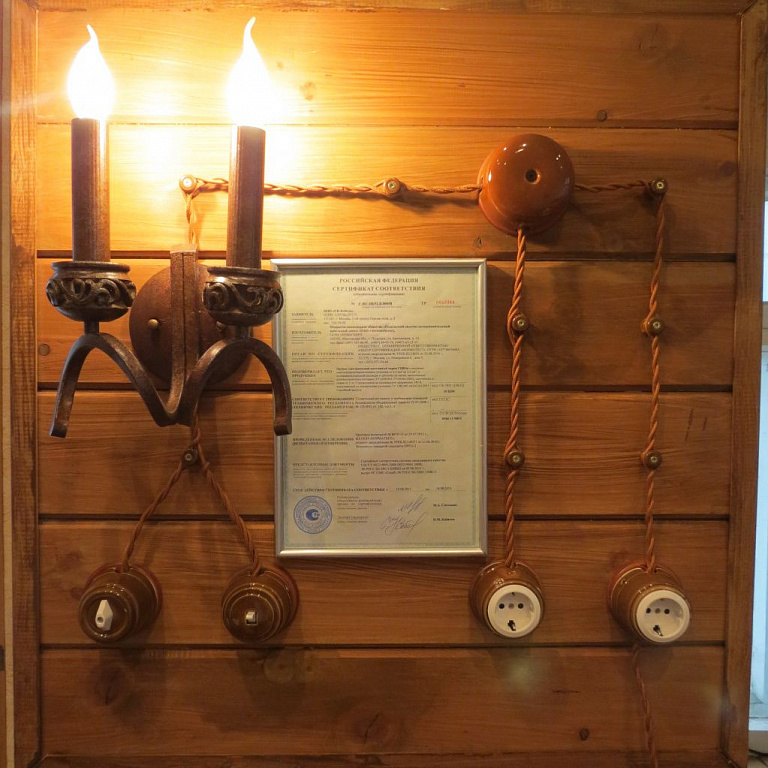 Comment et comment gainer une maison en bois à l'extérieur