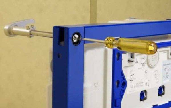 Installation d'installation de toilettes: instructions détaillées pour l'installation d'un WC suspendu