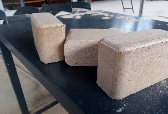 Briquettes combustibles pour poêles, leurs avantages et inconvénients