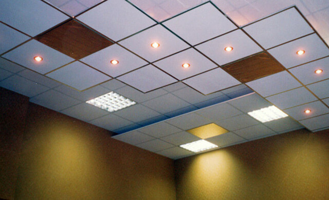 Plafond suspendu comment faire: instructions de travail + calcul des matériaux nécessaires