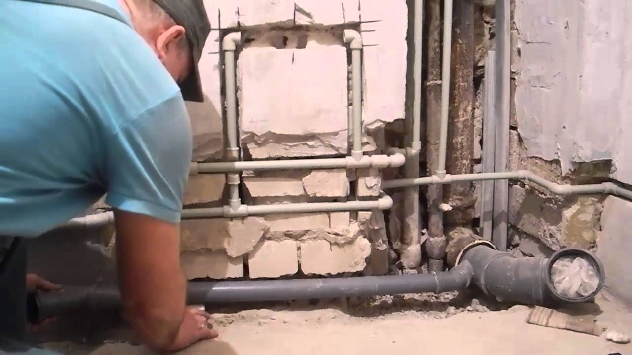 Comment réparer et remplacer une colonne montante d'égout