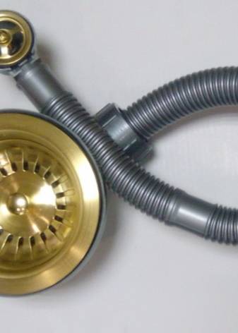 Les nuances de l'installation d'un évier sur une machine à laver: un exemple de travail étape par étape