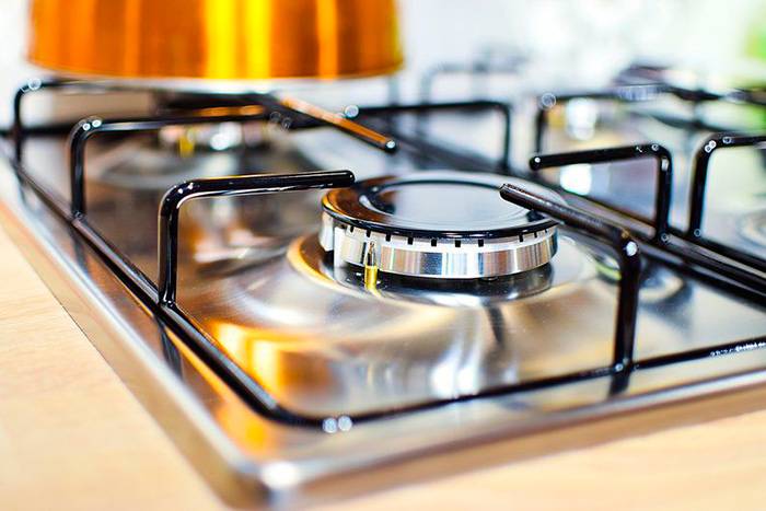 Avantages du raccordement au gaz pour les familles nombreuses : spécificités et règles d'obtention des conditions préférentielles