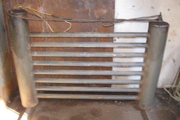 Cuisinière à gaz à faire soi-même: les meilleures options pour les carreaux faits maison à partir de matériaux improvisés