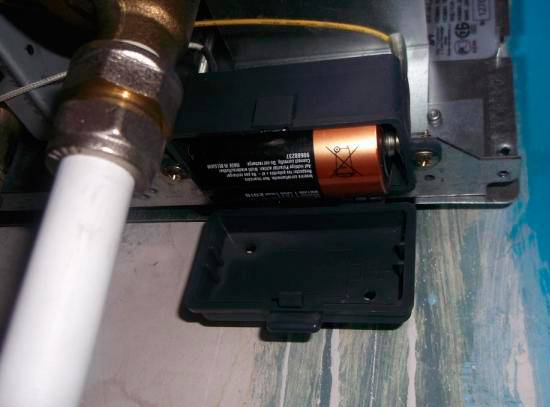 Le geyser ne s'allume pas lorsque l'eau est ouverte: que faire