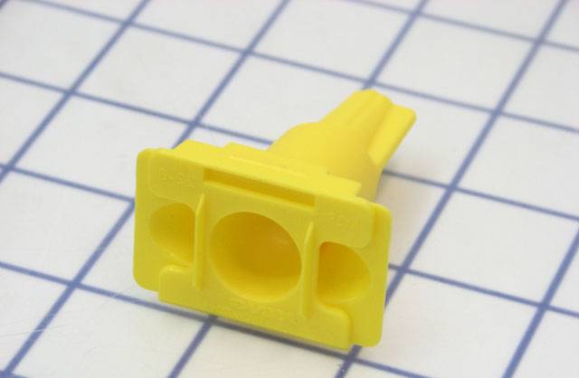 Serre-câbles : types de serre-câbles existants + notice de raccordement détaillée