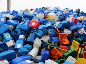 Réservoirs d'eau en plastique : types, avantages et inconvénients + recommandations pour le choix