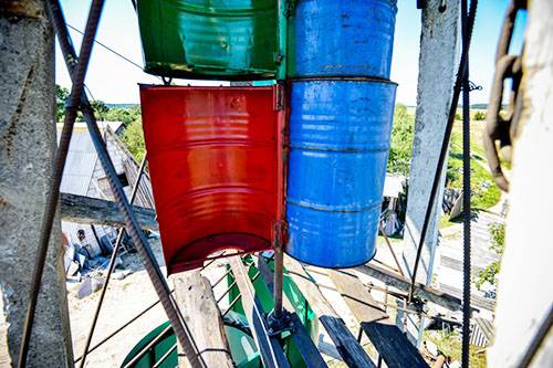 Comment fabriquer une éolienne verticale de vos propres mains