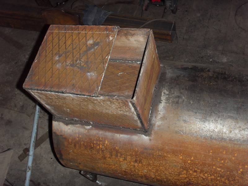 Nous fabriquons un chauffage au gaz de nos propres mains pour le garage