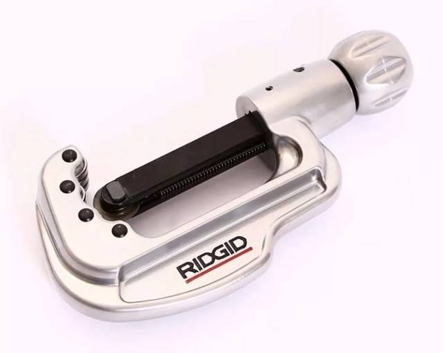 Principes de choix des ciseaux pour tuyaux en polypropylène