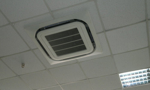 L'appareil et le principe de fonctionnement d'un climatiseur ou d'un système split