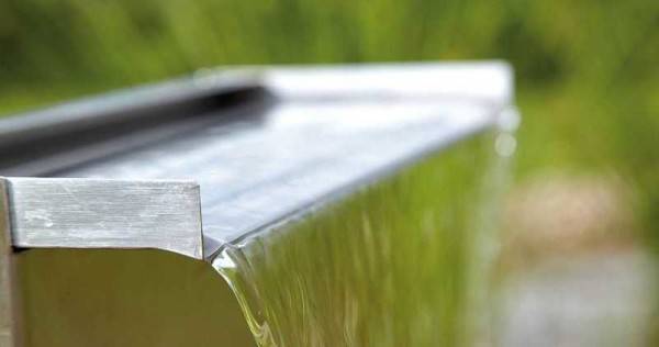 Pompes pour fontaines et cascades : comment choisir la bonne et l'installer soi-même