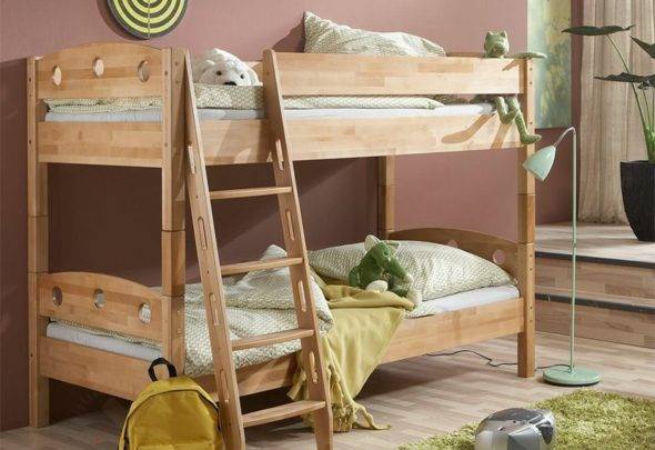 Comment faire un lit de ses propres mains: une sélection d'idées + des instructions maison