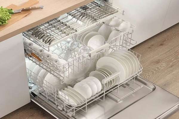 Lave-vaisselle Miele : les meilleurs modèles, leurs caractéristiques + avis clients