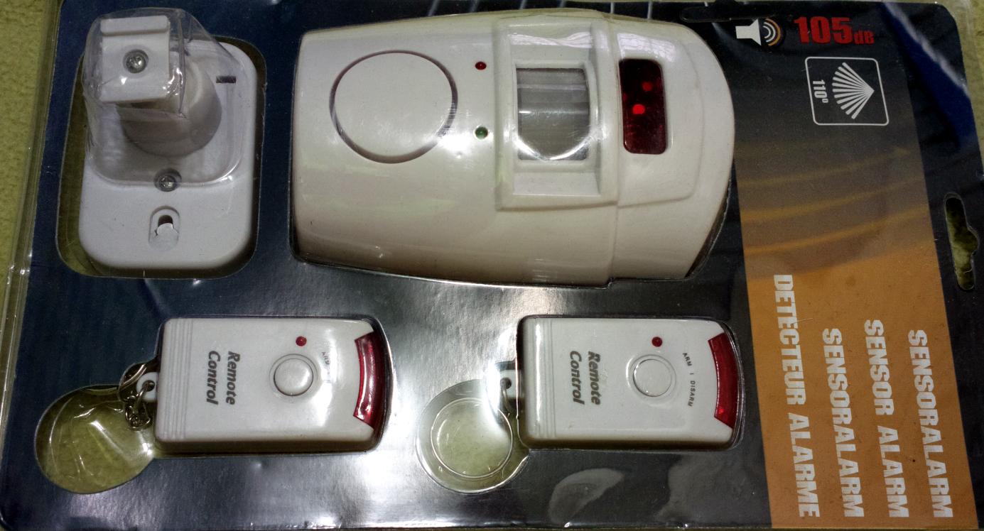 Comment faire une alarme de vos propres mains à la maison?