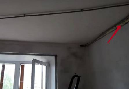 Comment insonoriser le plafond d'un appartement sous plafond tendu