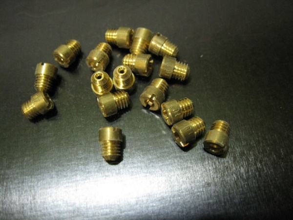 Remplacement des jets sur les cuisinières à gaz à la maison