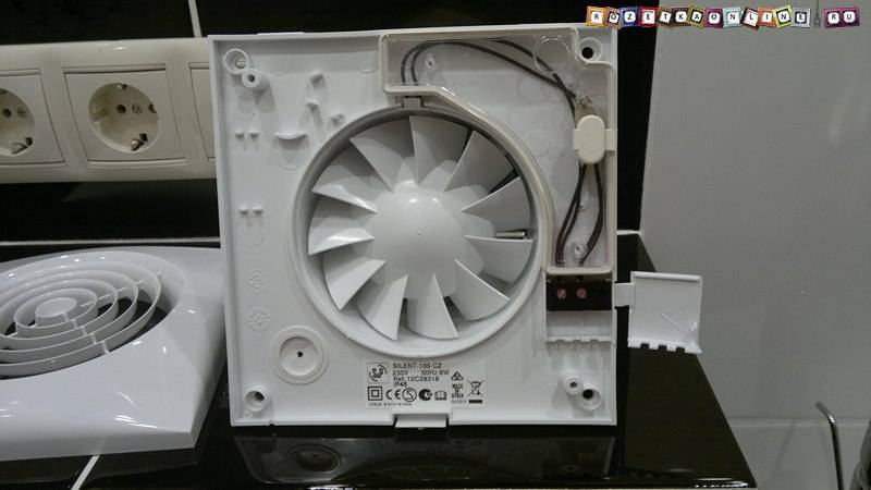 Comment connecter un ventilateur avec un capteur d'humidité : subtilités de connexion et d'installation + règles de sélection