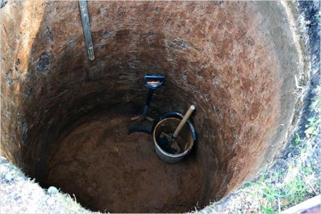 Comment construire un puisard à partir de pneus: une technologie étape par étape pour l'auto-construction