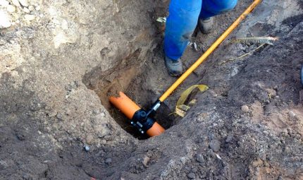 Insertion dans un tuyau sans soudure: un aperçu de la technologie des travaux d'insertion