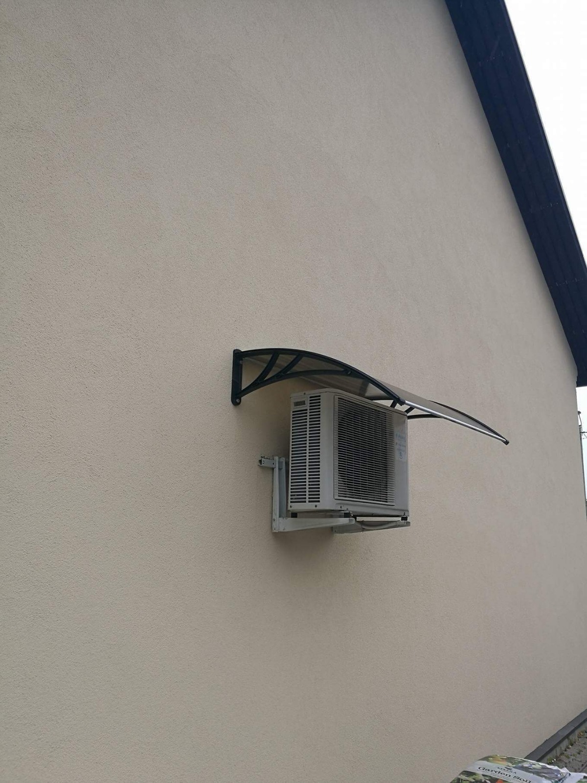 Visière de protection à faire soi-même pour l'unité extérieure du climatiseur