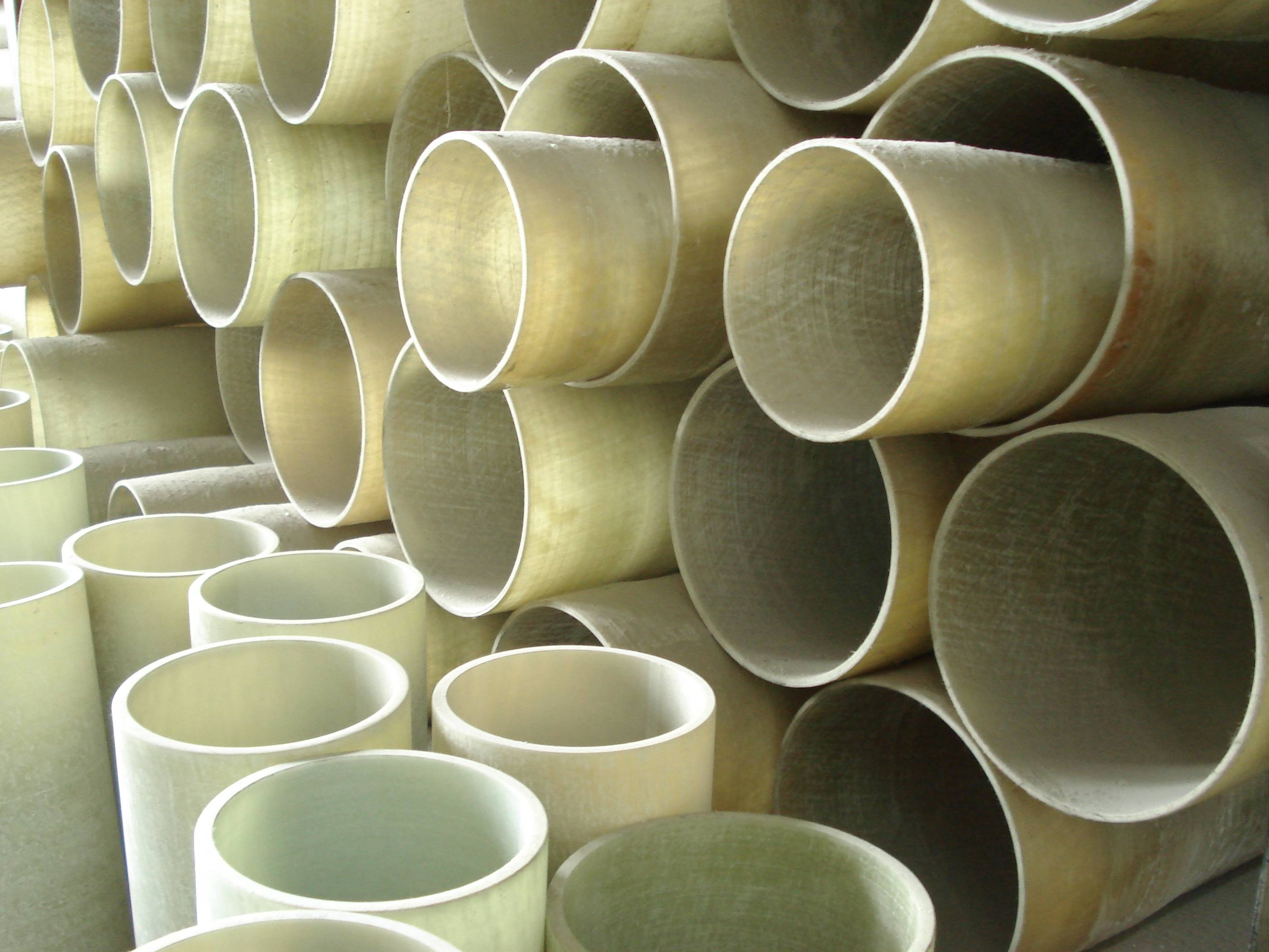 Tuyaux en fibre de verre - types, application, technologie de fabrication