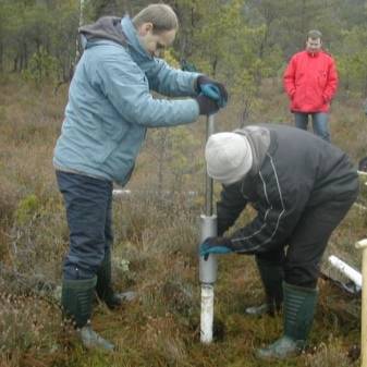 Écope à faire soi-même pour un puits: un exemple de fabrication + comment travailler correctement