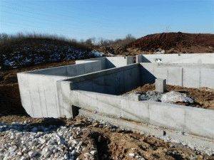 Ventilation de la fondation de la maison: règles et options pour organiser l'échange d'air