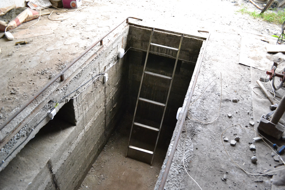 Ventilation dans la cave, le sous-sol et le trou d'inspection du garage: l'appareil et le schéma d'échappement correct