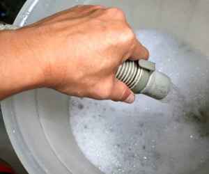 Comment vidanger correctement l'eau de la machine à laver: un guide étape par étape et de précieux conseils