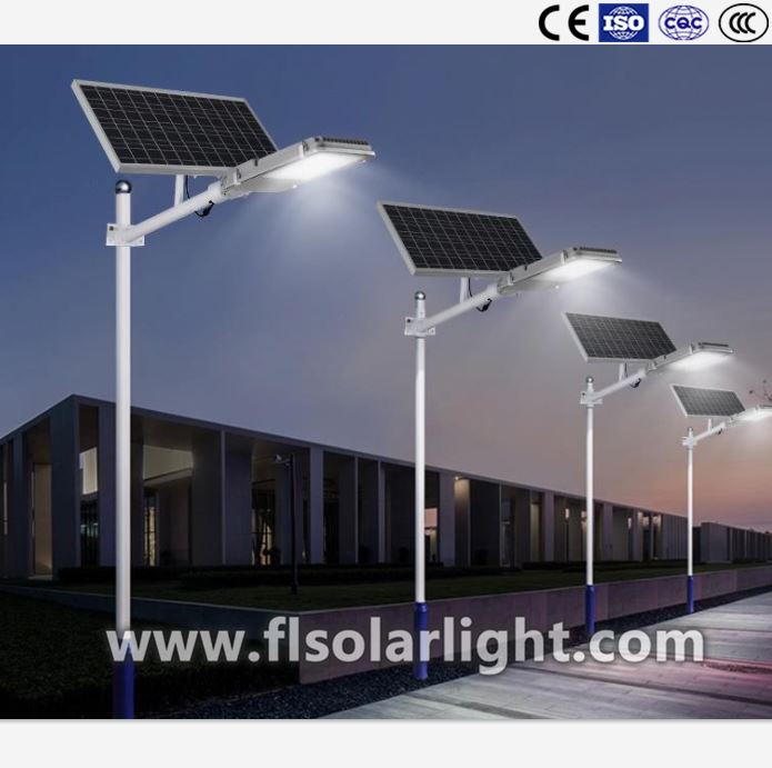 Éclairage public à énergie solaire