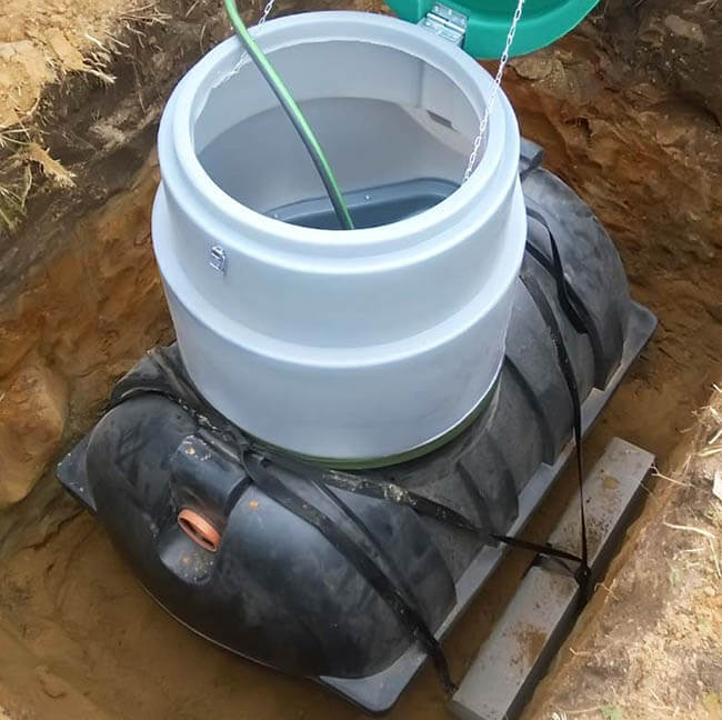 Nettoyage des fosses septiques : aperçu de la gamme de modèles et des règles d'installation