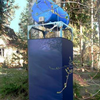 Construction d'une cabine de douche en bois pour une résidence d'été: instructions pas à pas tirées de l'expérience personnelle