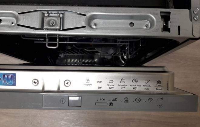 Présentation du lave-vaisselle Electrolux ESL94200LO : quelles sont les raisons de sa super popularité ?