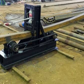 Comment plier un tube profilé: types de cintreuses de profilés et aperçu de 3 méthodes "manuelles"