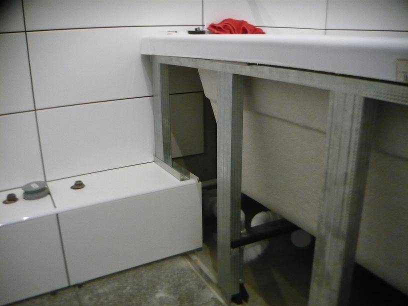 Comment installer un écran sous la baignoire - instruction vidéo, fixation et installation