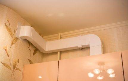 Comment les conduits d'air sont installés : installation de conduits de ventilation flexibles et rigides