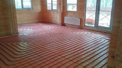 Chauffage mixte : construction d'un système "radiateurs plus plancher chauffant"