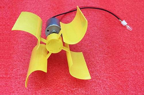 Comment fabriquer une éolienne verticale de vos propres mains