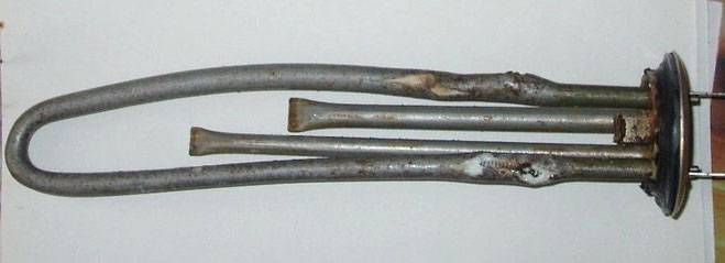 Pourquoi la cuisinière à gaz est électrique: causes populaires et recommandations pour leur élimination