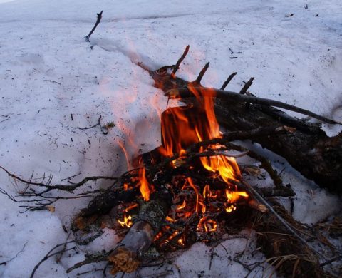 Comment dégeler une conduite d'eau gelée : un aperçu de 5 façons efficaces de résoudre le problème
