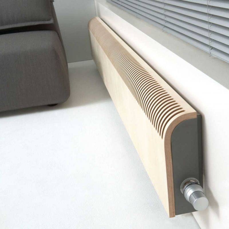 Convecteurs encastrables : caractéristiques des convecteurs de chauffage à eau encastrés dans un rebord de fenêtre ou un plancher, aperçu des modèles